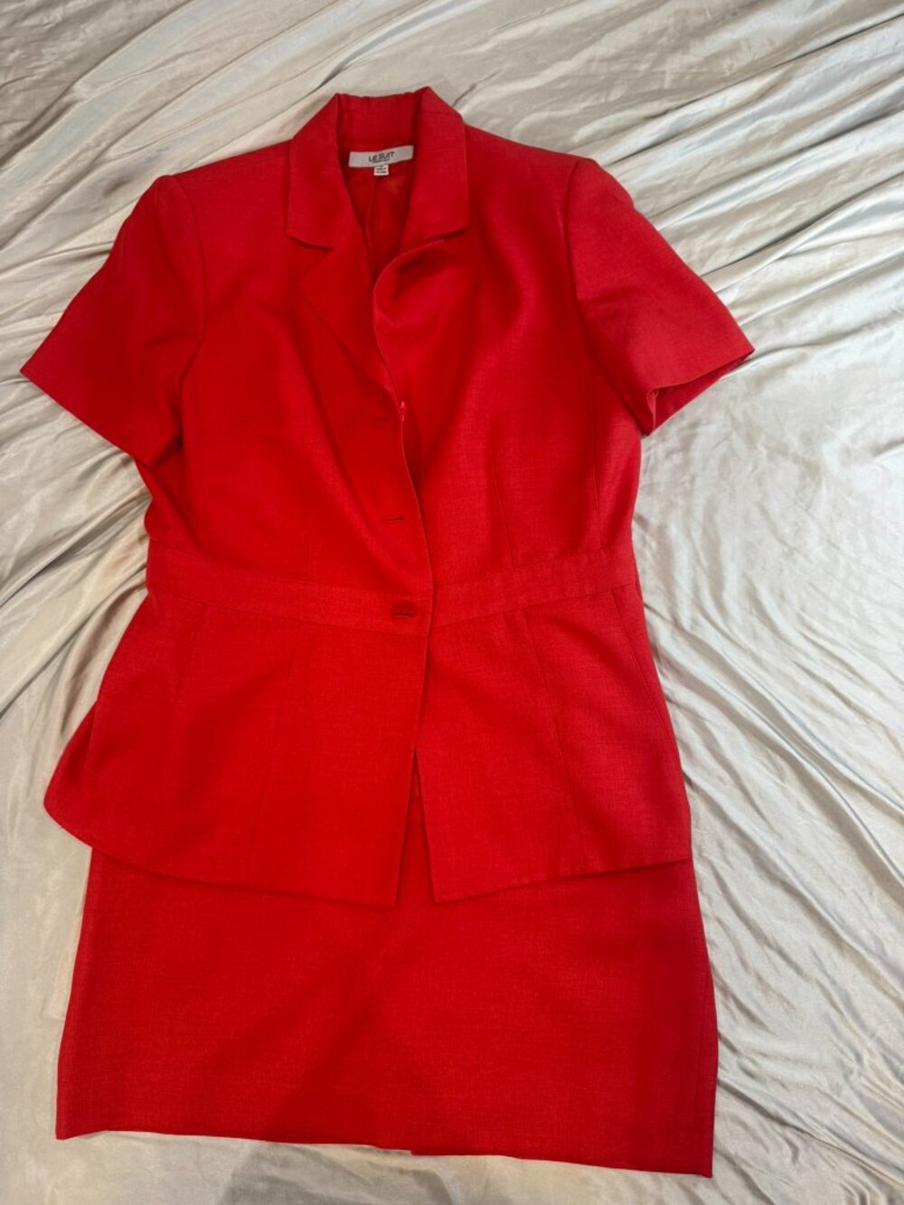 Le Suit Bright Red Short Sleeve Skirt Suit